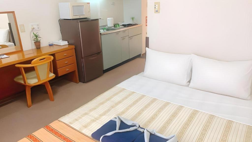 Hotel Peace Land Kume Naha Eksteriør billede